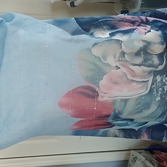 Scarf Wall Medium Blue with Crystals - Picture 9 of 9